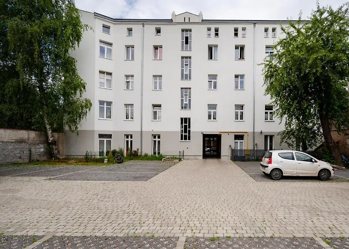 Apartment Poznanska Comfy By Bookinghost *