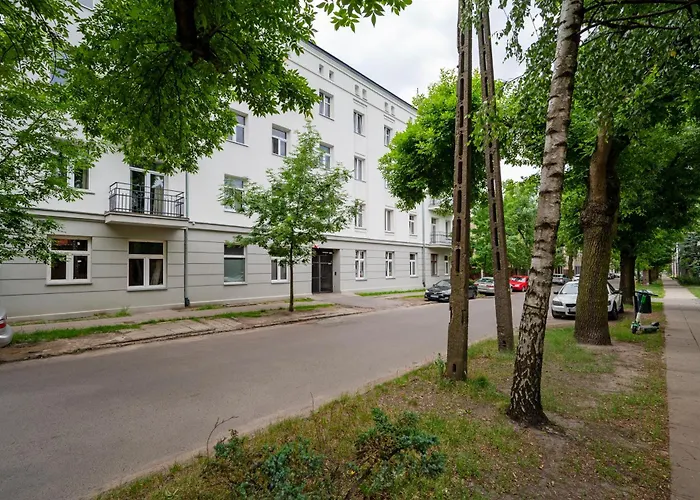 Poznanska Comfy By Bookinghost Apartment Lodz